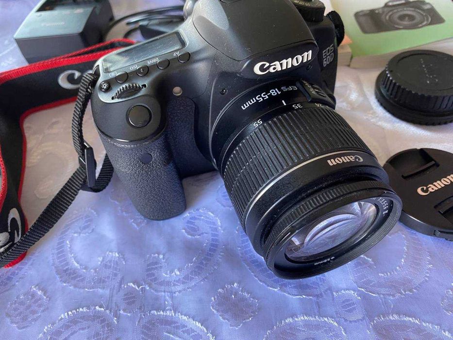 Canon EOS 60D с набором в отличном состоянии