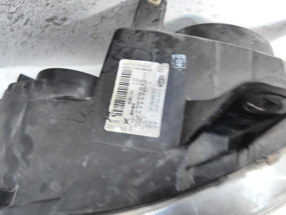 Оригинален фар Мерцедес Вито  Mercedes Vito Led Bixenon