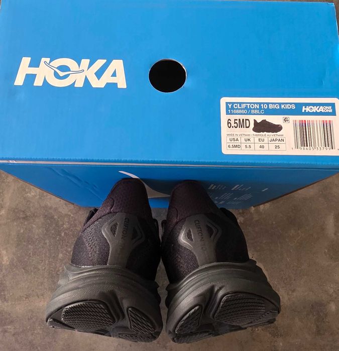 Hoka Clifton 10 Black 40EU