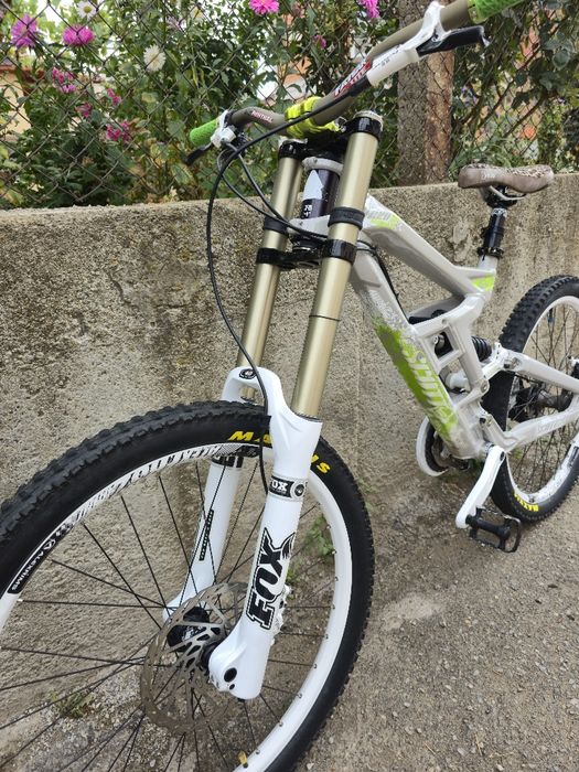 Като нов Scott Gambler DH 26цола, Fox 40 Двукоронна с Документи