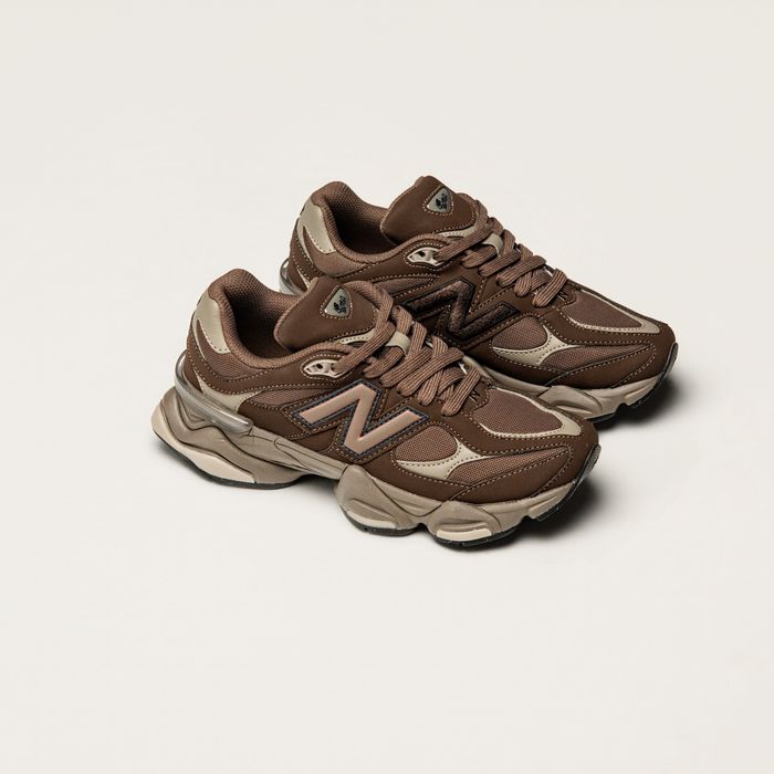 New Balance 9060 cortado