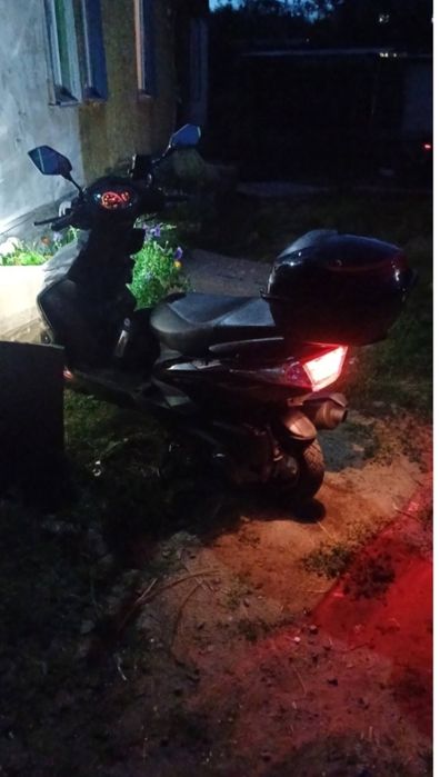 Продам скутер срочно