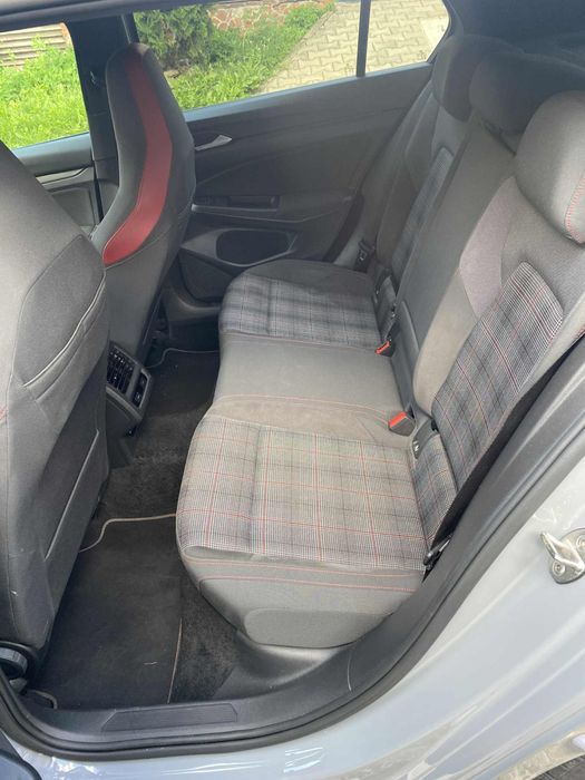 Volkswagen Golf 8 GTI 245 CP