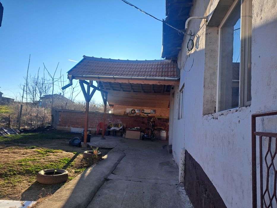 Продава се Къща в Долни Дъбник - 500 кв.м за 36 €/кв.м - Снимка #4