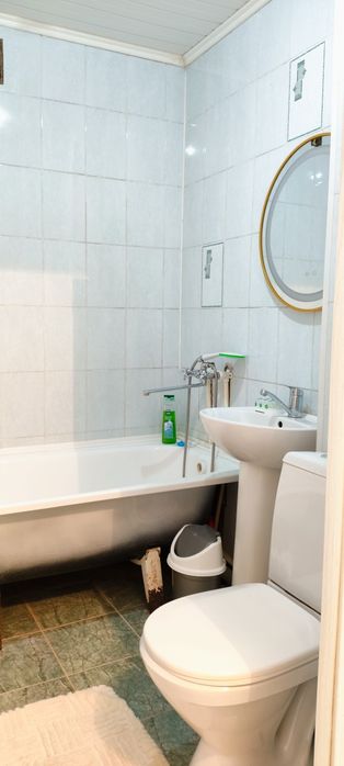 1 ком пр- т Абая 9