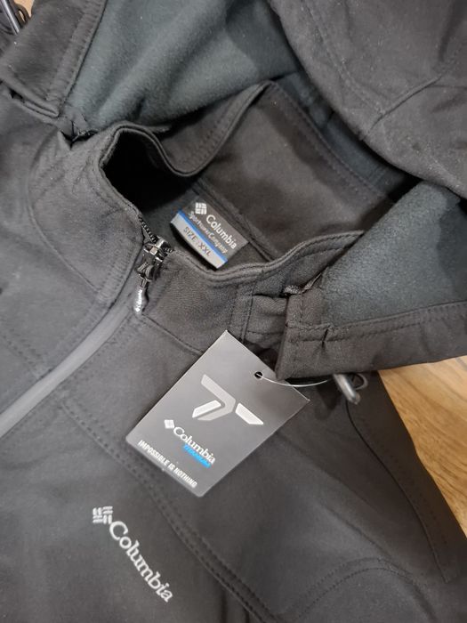 Мъжко водоустойчиво яке 2XL Ново !!