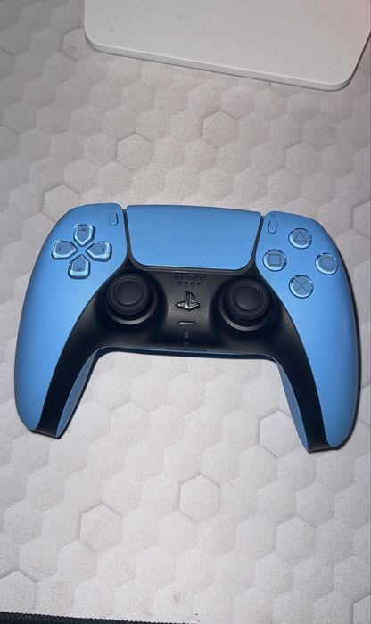 Vand 2 manete de ps5