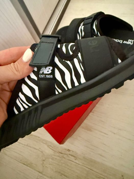 Дамски чехли New Balance