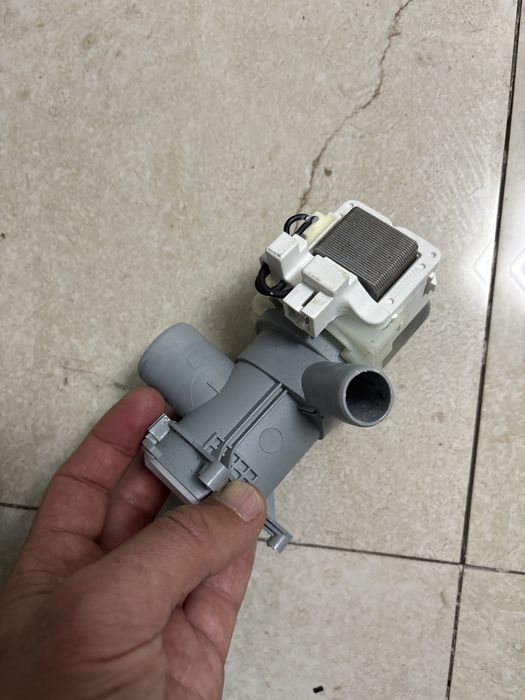 Pompa de apa masina de spalat Beko