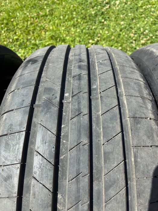 Anvelope vara noi Goodyear 235/45R18 98Y XL DOT4225 Eagle Asymmetric 6