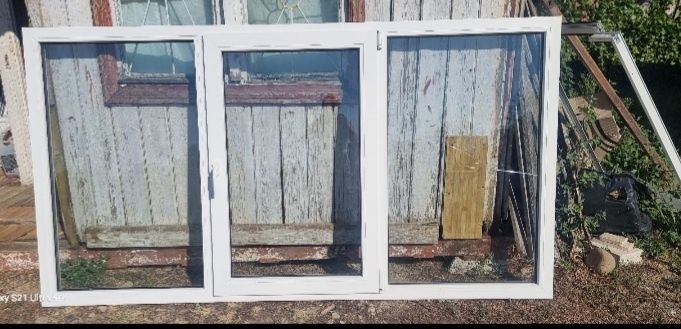 Tamplarie Pvc cu sticla termopan Ramplast