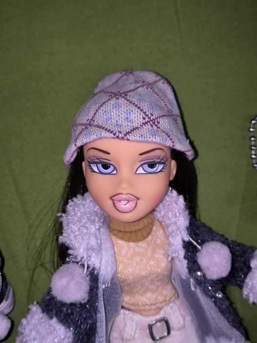 Кукла Bratz Dana Wintertime Wonderland