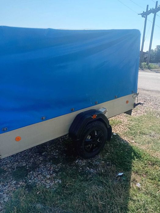 Vand remorca auto, 1200 kg, in stare foarte bună