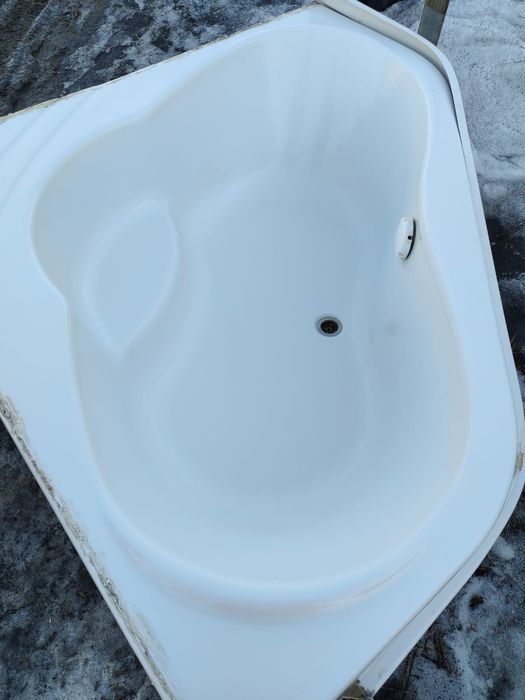 Вана угловая акриловая 150/150