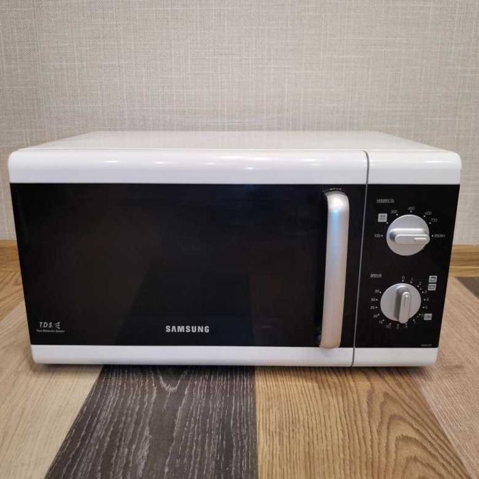 Микроволновка Samsung рабочая