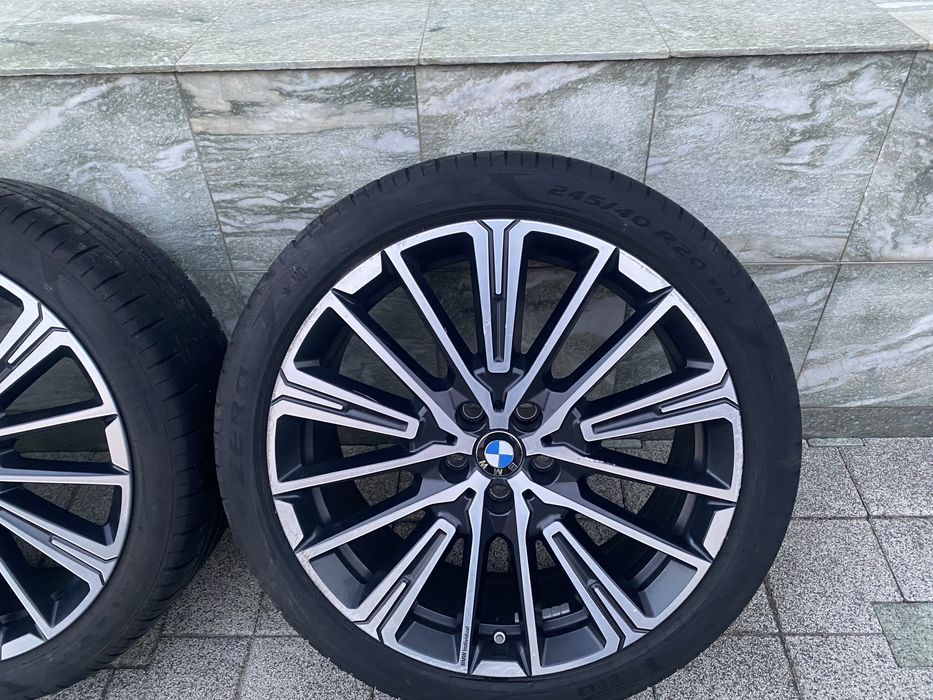 Roti BMW X1 X2 X3. Pireli P Zero 245/40R20