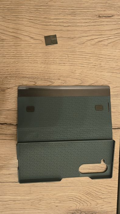 Husa noua nefolosita  Flip, Samsung Galaxy Z Fold 6, S Pen inclus, Protectie Completa verde