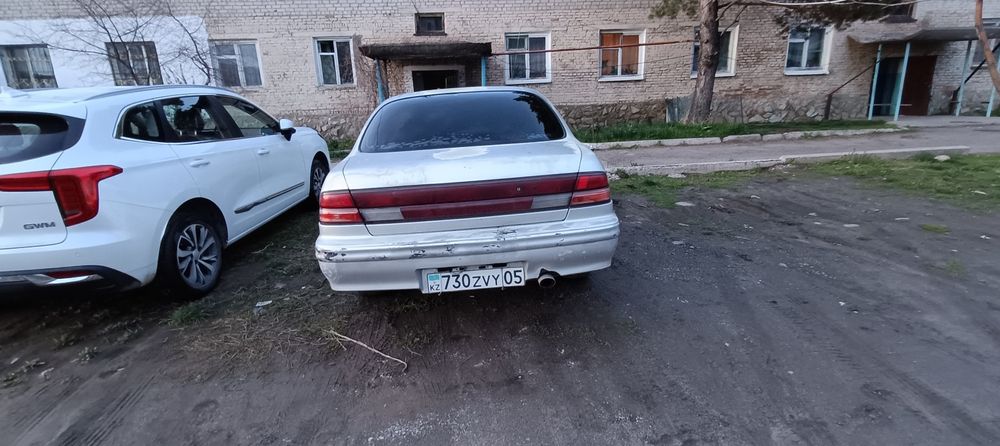 Ниссан Максима 1997 года