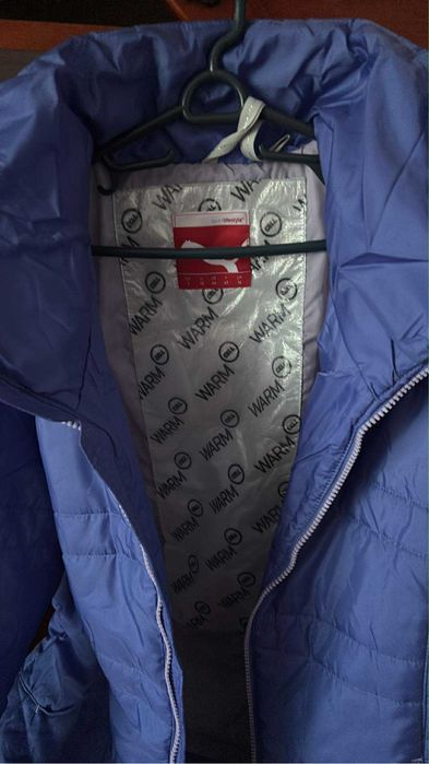 Лилаво яке Puma.