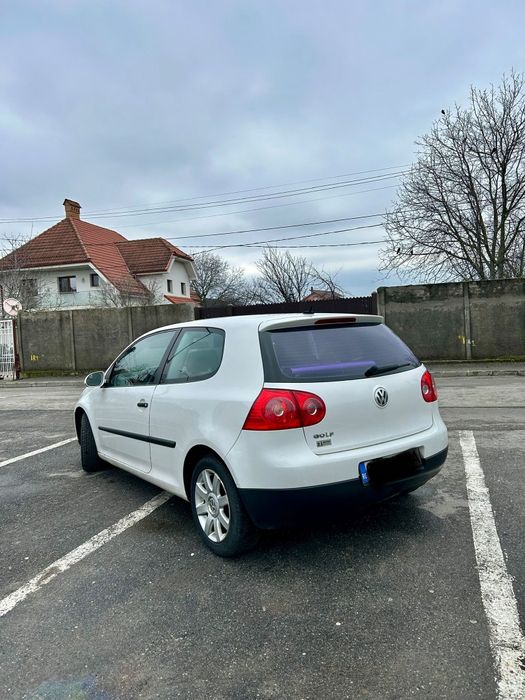Volkswagen golf 5