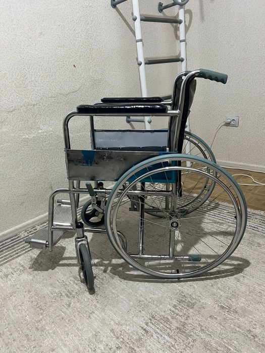 Инвалидная коляска комнатная