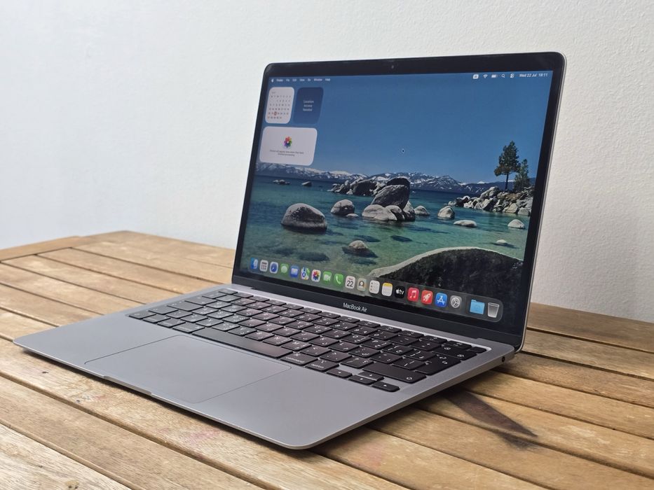 MacBook Air M1 8GB / 256GB