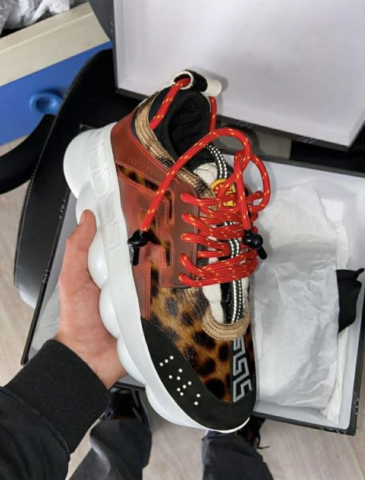 Versace Chain Reaction