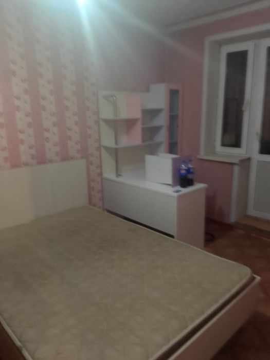 Продам2 комнатную квартиру