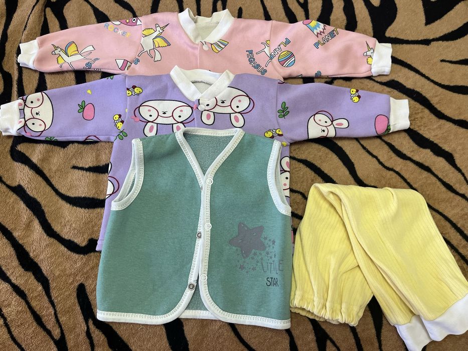 Вещи на девочку от пол года