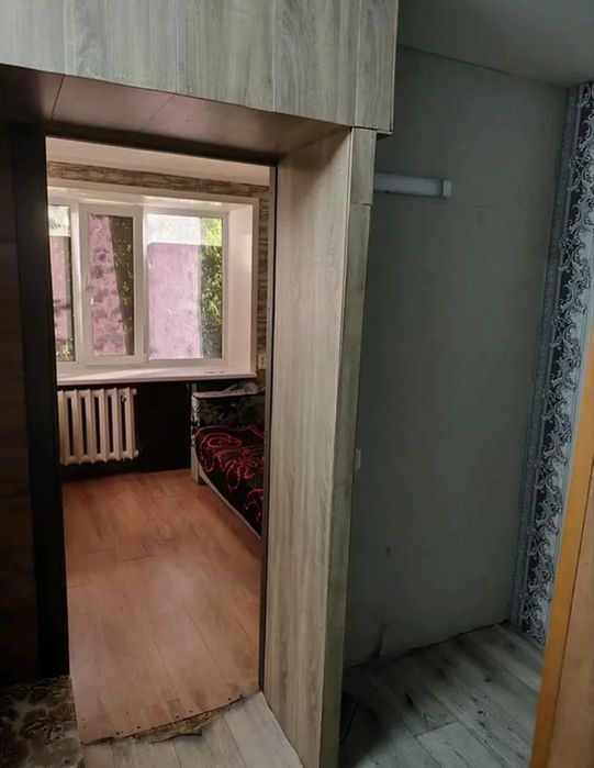 Продам комнату в общежитии.
