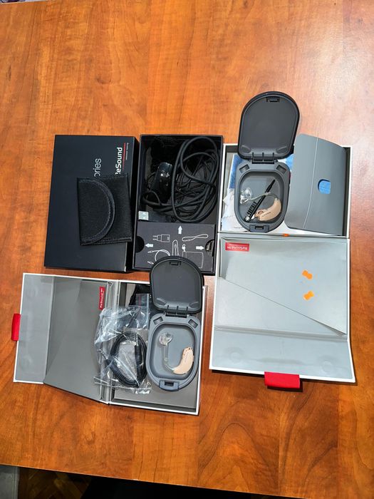 Aparat Auditiv, marca “Audionova” nou, nefolosit, detin documente.