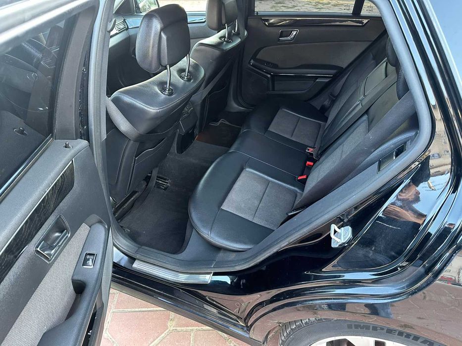 Mercedes-Benz E Class | 2012 | 3.0 D | MEGA FULL | IMPORT | Impecabila | Rate | BuyBack| GARANTIE !!!