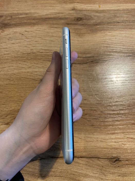 айфон 11 / IPhone 11 в хорошем состоянии