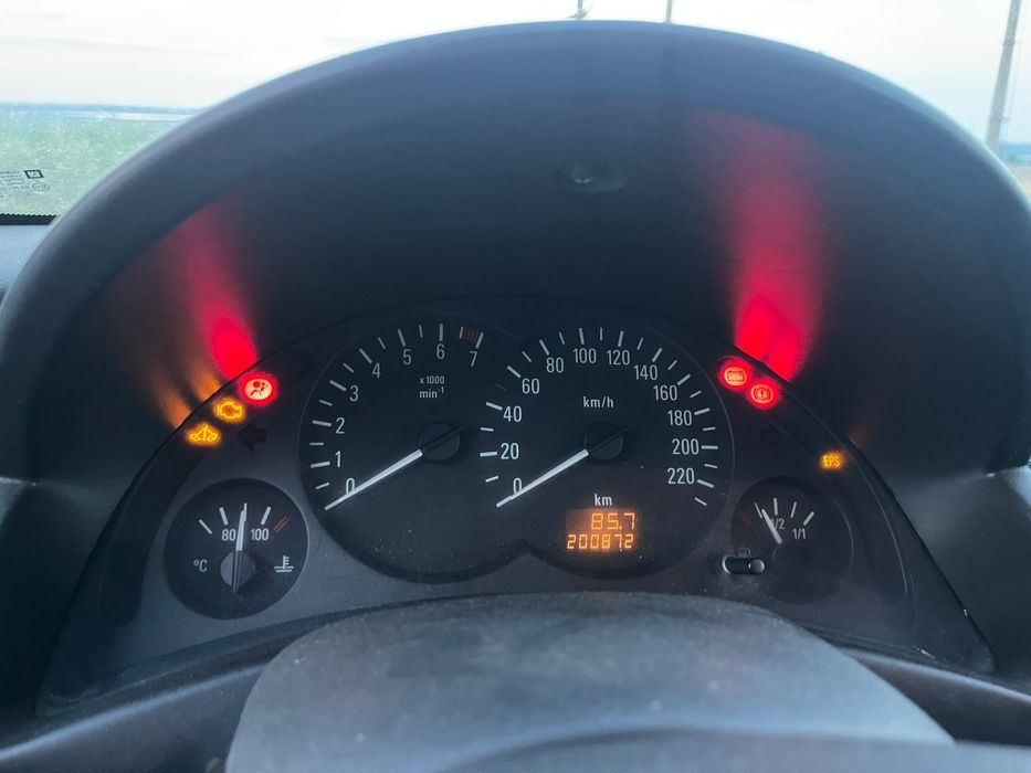 Opel CORSA C, 1,4 benzina