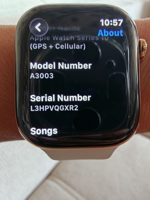 Apple Watch Series 10 (GPS + Cellular), 46mm, Sapphire crystal, Gold Titanium – Перфектен!