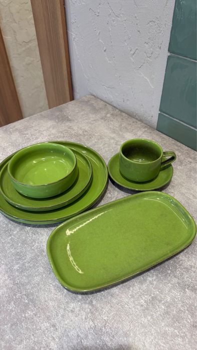 Тарелки 3 вида , чашка с блюдцем