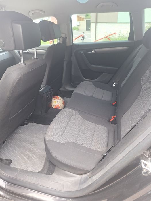 Vând/ Schimb  passat 1.6 tdi b7