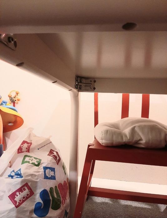 СПЕШНО! Бяла маса 195/97см  h-75см