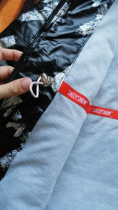 Куртка на девочку