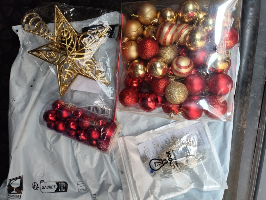 Елка 180 см. С игрушками