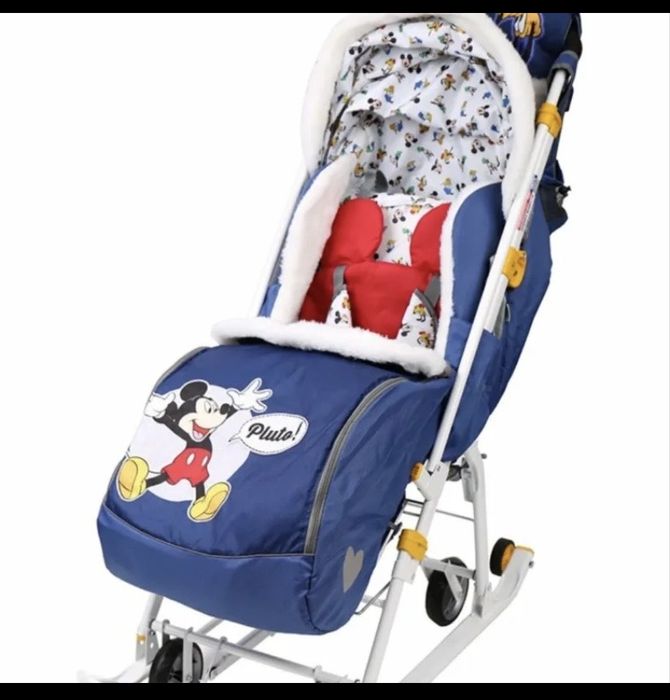 Санки детские, с сумкой, варежками