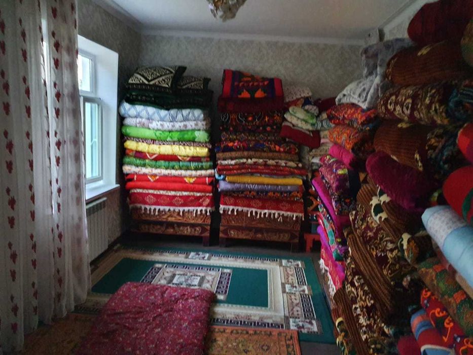 Жер үй сатылады.