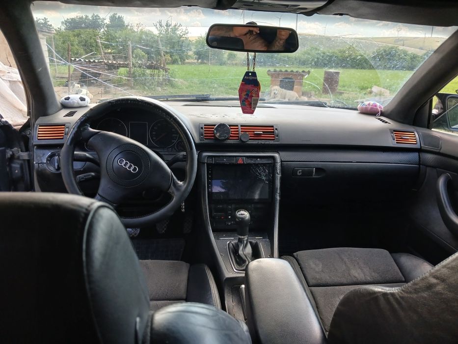 Vând audi a4 b6 215cp