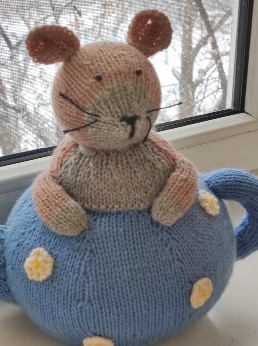 Продам вязаную игрушку