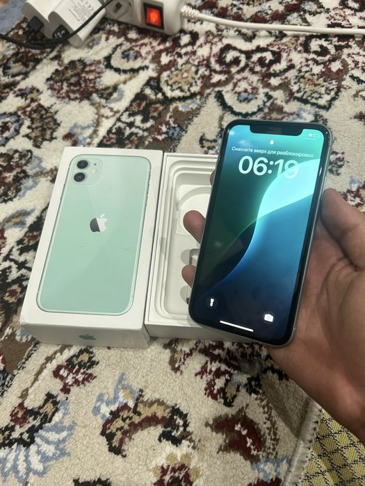 Айфон 11.