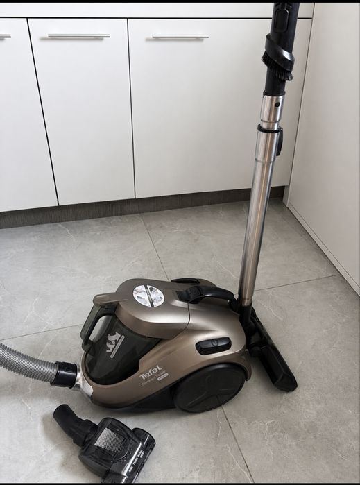 Пылесос Tefal Compact Power Cyclonic