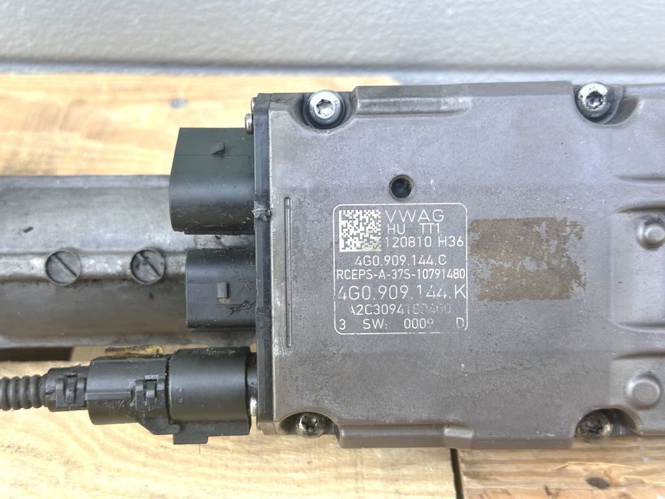 Рейка AUDI A6 A7 4G0909144G 4G0909144K 4G1423055AA