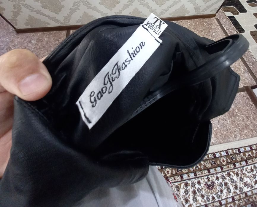 Продам кожаны куртка