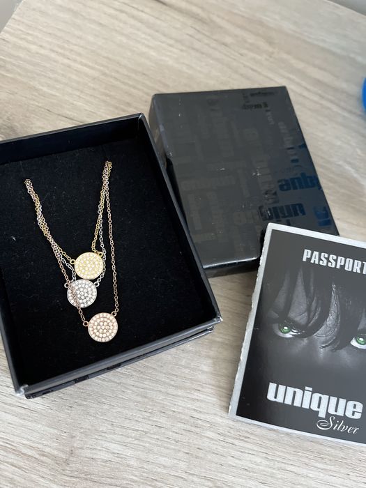 Колие с камъчета от циркон