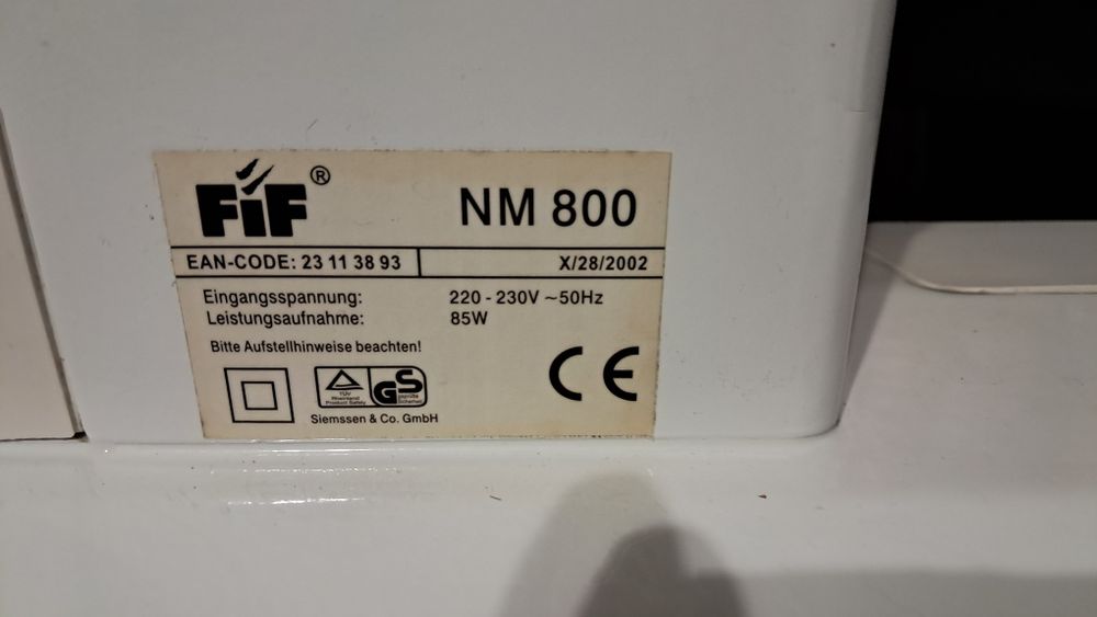 Mașină de cusut FiF